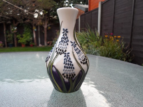 Moorcroft muscari pattern - moorcroft, .