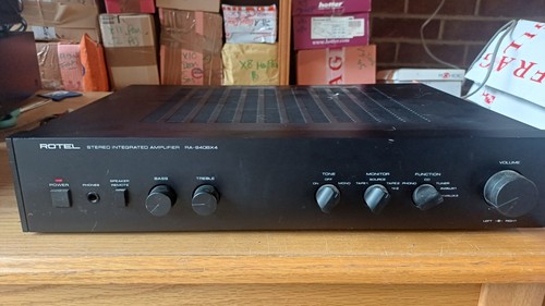 Rotel stereo integrated - rotel,