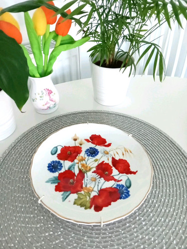 Royal albert plate - royal, cornfield