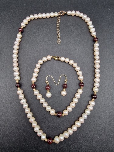 Cultured freshwater pearl - cultured,