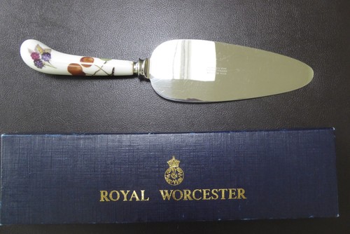 Royal worcester cake - cake, knife