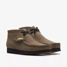 NEW Men Clarks Wallabee