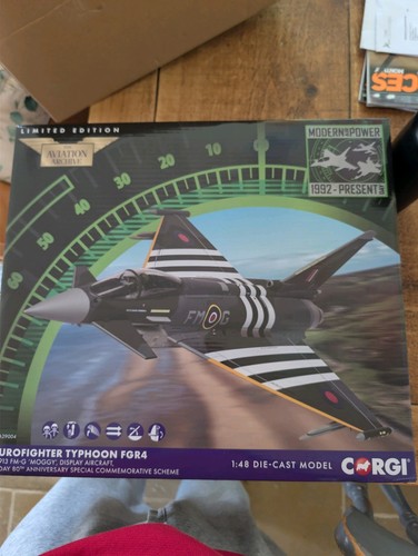 Corgi aa29004 scale - corgi,