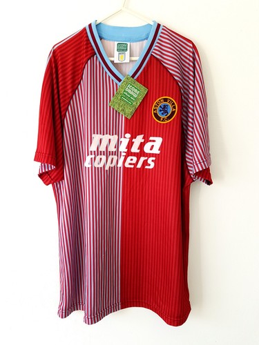Aston villa retro - villa, home