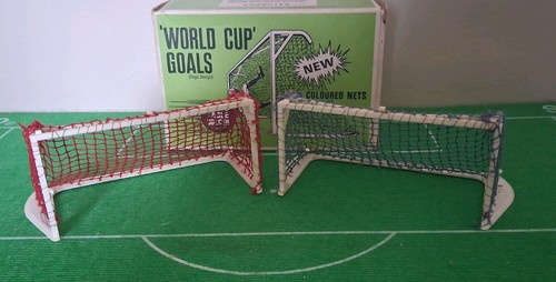 Vintage boxed subbuteo set - ,