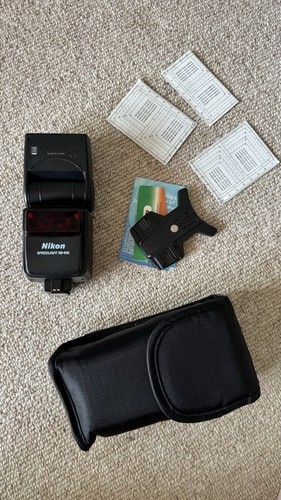 Nikon 600 speedlight with - sb-600,