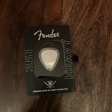 Fender Sterling Silver 75th Anniversary Guitar Pick