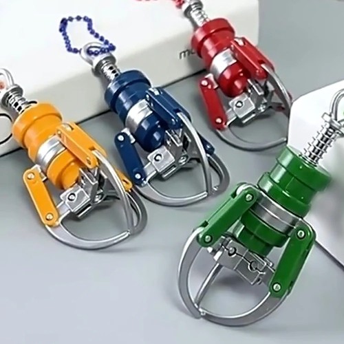Mini claw grabber keychain - grabber,
