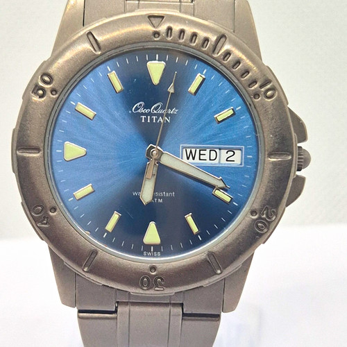 Titan oso quartz - blue, dial