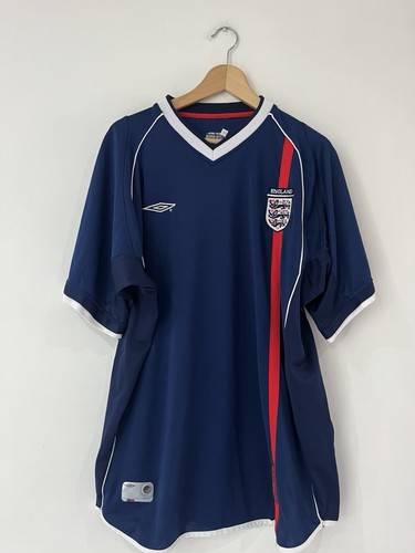 England 2001 third away - 2001,