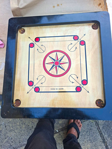 Brand new carrom - brand, board