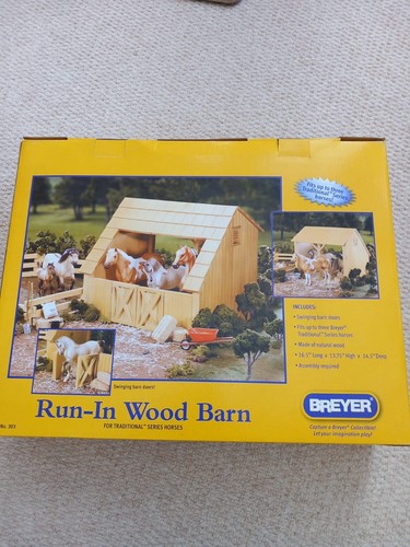 Breyer traditional run - breyer, in