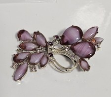 Beautiful Vintage Exquisite