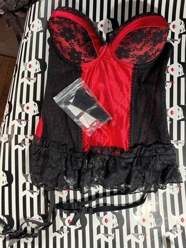 Desu sexy elegant - desu, burlesque