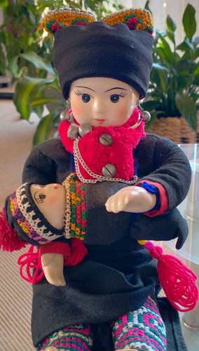 Asian mother baby doll - ,