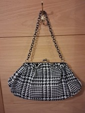 Vintage Dolcis Black & White