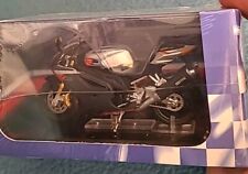 Model Atlas Editions Superbikes Aprilia rsv 1000R