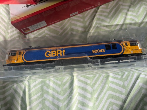 Hornby r3741 class electric - hornby,