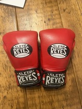 Red Cleto Reyes Boxing Gloves Medium/16oz