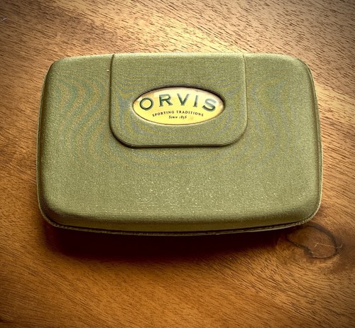 Orvis fly box 6x4 - orvis,