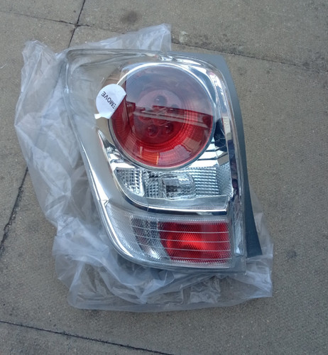 Rear tail light lamp - rear,