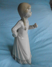 SPANISH PORCELAIN FIGURINE 