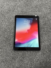 Apple iPad Air (1st Gen) - A1474 - 16GB - Space Grey - Hairline Crack (WiFi)