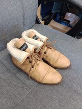 Russell & Bromley pale tan brown sheepskin lined ankle boots size 5/38