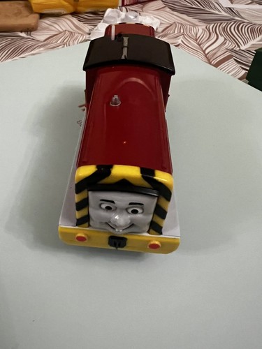 Trackmaster tomy battery - tomy,
