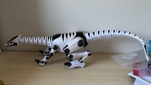 Wowwee roboraptor large - wowwee,
