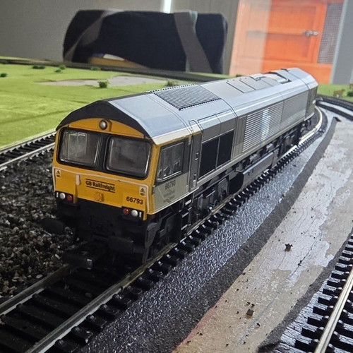 Railfreight gauge diesel - oo,