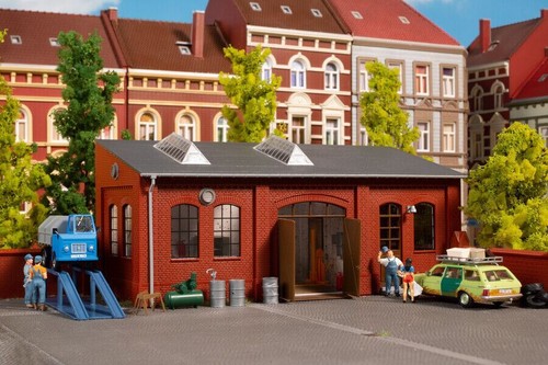 Small vehicle workshop auhagen - vehicle,