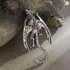 Exquisite retro flying dragon - flying,