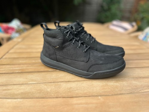 Clarks bnib mens - bnib, boots