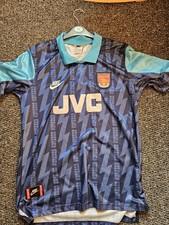 Genuine Vintage Nike Arsenal M