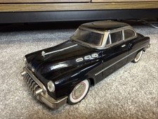VINTAGE VOITURE BUICK STANDARD