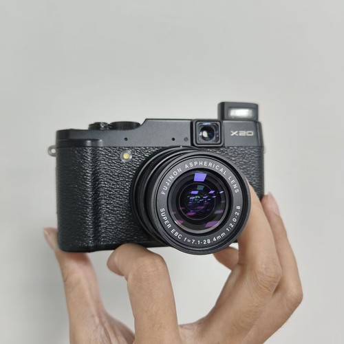 Fujifilm fuji series x20 - fujifilm,