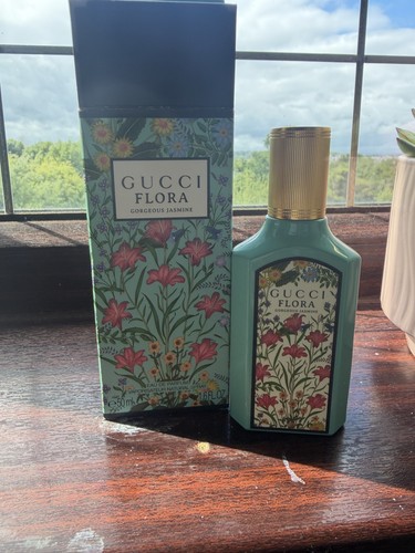 Gucci flora gorgeous - flora, jasmine
