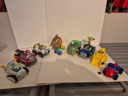 Paw patrol vehicle figure - patrol,
