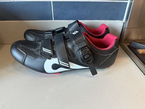 Peloton cycling shoes - peloton,