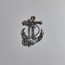 Beautiful Silver Tone Clear Crystal Faux Pearl Anchor Brooch 