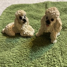 Vintage Adorable Realistic