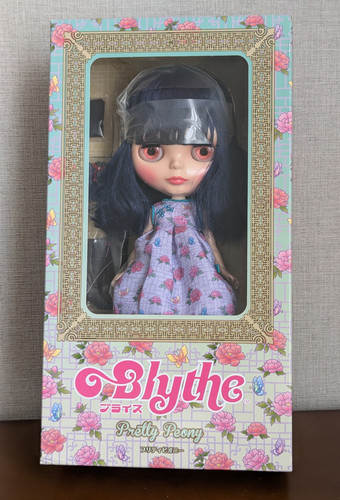 Takara tomy neo blythe - blythe, pretty