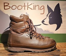 Altberg Defender lightweight