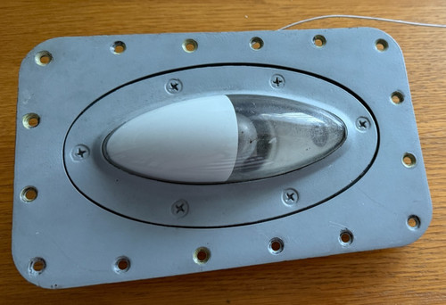 Tornado fin tail - tail, light