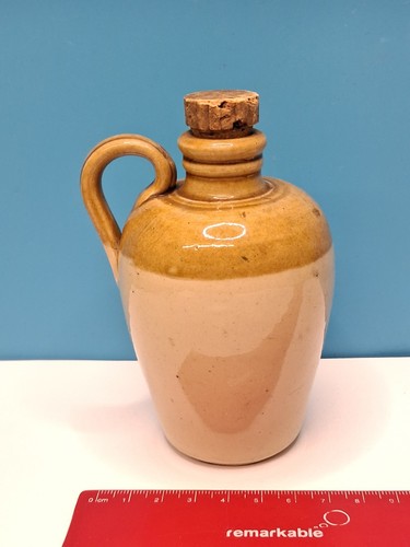 Small vintage two-tone