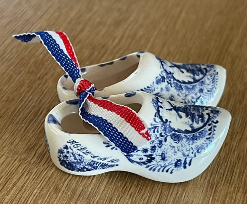 Porcelain miniature blue - blue, &