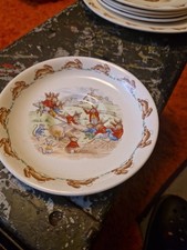 Royal Doulton - Bunnykins - Teeter-totter saucer