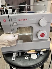 Singer Heavy Duty 4423 Sewing