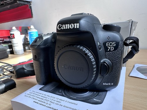Canon eos mark good - canon,
